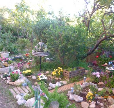 Villa dans un merveilleux jardin