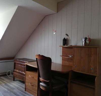 Chambre meublée chez l'habitant