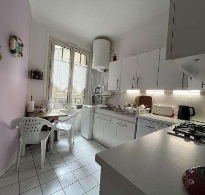 Chambre dans un appartement en plein cœur du XVeme