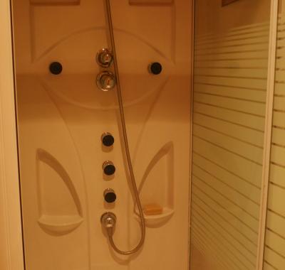 "Chambre d'hôte - festival de Cannes"