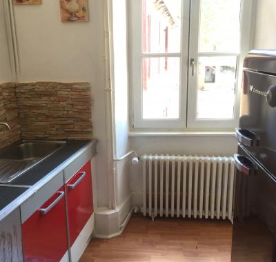 MEUBLE EN CENTRE VILLE