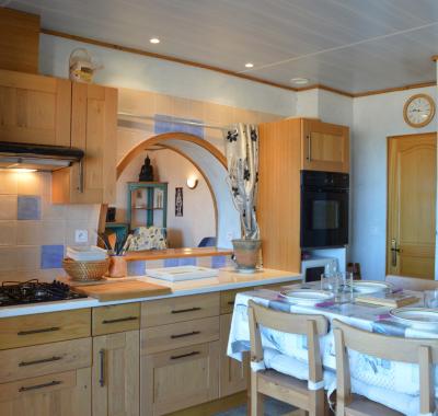 Appartement standing f 250 m face a la mer