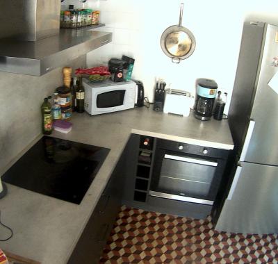 Grand chambre petite village