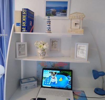 Chambre demi- pension uniquement étudiant de -30 ans.