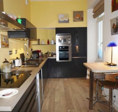 Vivez Vannes ! Centre-ville et Gare accessible à pied – Parking