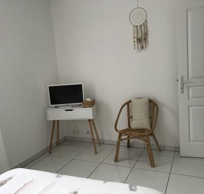 Chambre paisible sur Mercuès