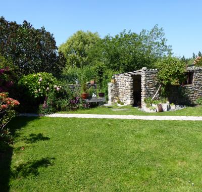 Grande chambre aménagée