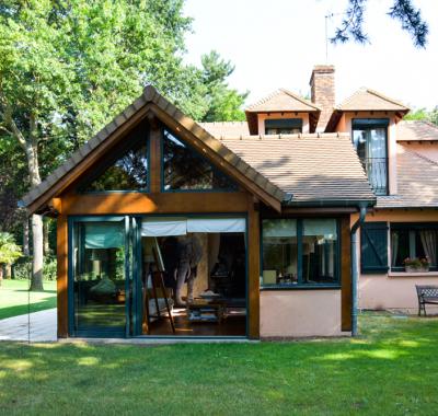 Chambre luxueuse de 20m2 dans propriete à Maisons Laffitte