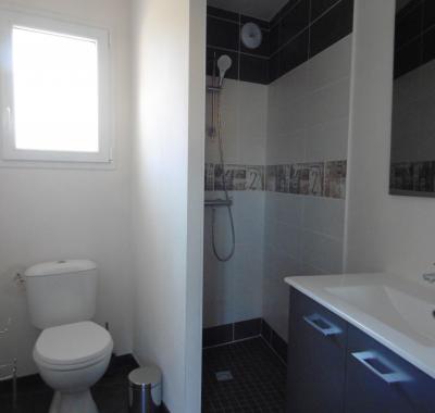 3 chambres avec SDB/WC/Terrasse privatifs neuf à louer