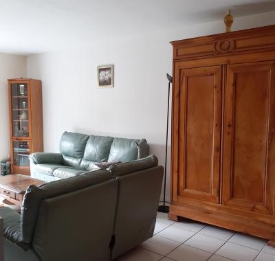 Agréable Chambre lumineuse de 10 m2  entre Grenoble et Chambéry