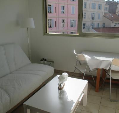 Studio à 3 mn de la croisette à pied