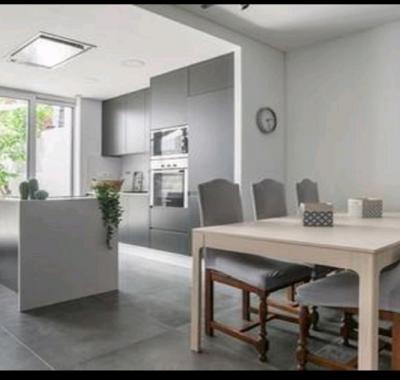 Suite pour 1 étudiant  salle de bain privée