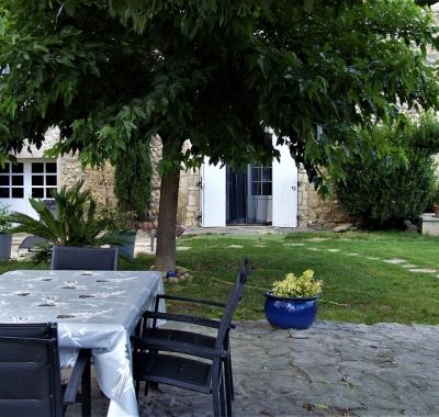 Chambre d'hôte meublée 2 pers. + commodités d'usage