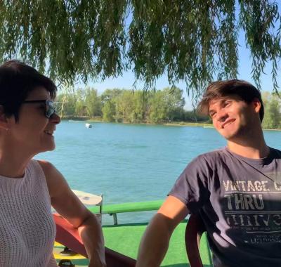 Chambre privée dans grande maison avec jardin