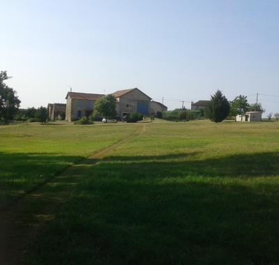 Chambre spacieuse avec vue sur le parc