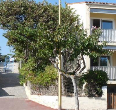 Location 2/5 pers, 3 chambre, Clim , à 100 m de la plage et centre