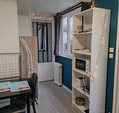 Studio indépendant dans dépendance jardin