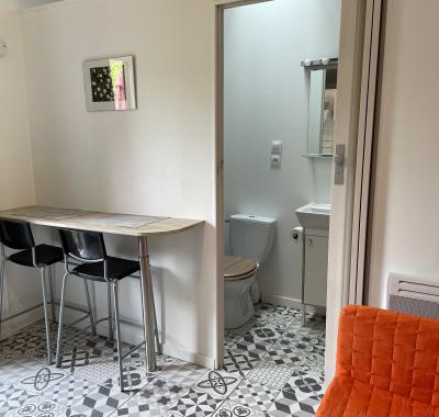 Mini studio