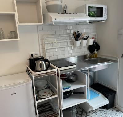 Mini studio