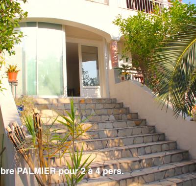 Sète : CHAMBRE « PALMIER » spacieuse dans belle Villa