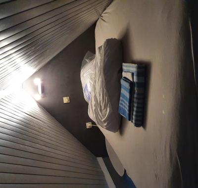 Chambre équipée comme un studio