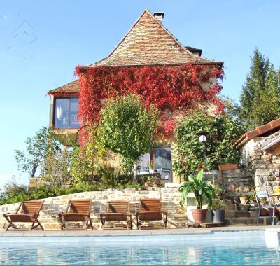 CHERCHE 2 COIOCATAIRES pour partager maison