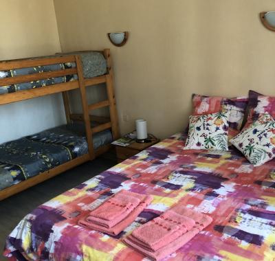 Chambre Langon 1 nuit avec petit déjeuner + douche, wc, TV,wifi privés