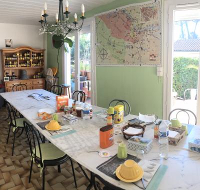 Chambre Langon 1 nuit avec petit déjeuner + douche, wc, TV,wifi privés