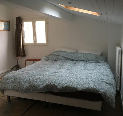 Chambre à louer dans agréable maison familiale