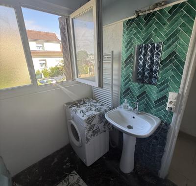 Chambre meublee  dans une maison au calme