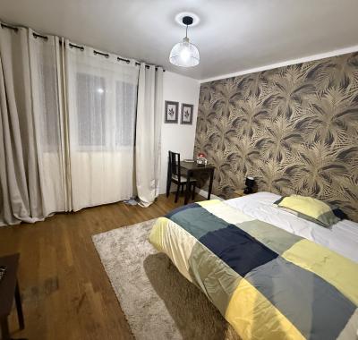 Chambre meublee  dans une maison au calme