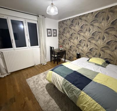 Chambre meublee  dans une maison au calme