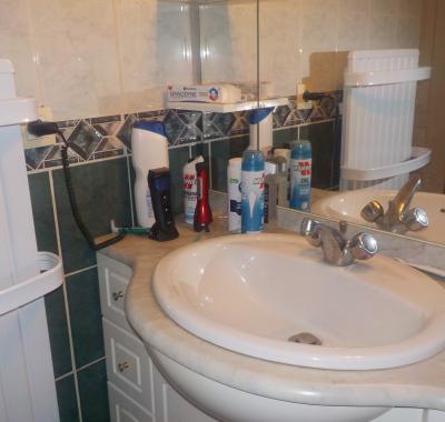 Chambre à louer près métro