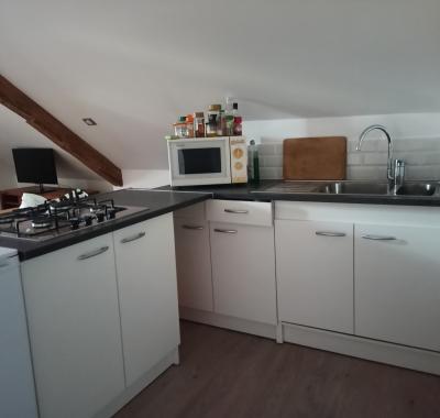 GRANDE CHAMBRE A LOUER DE 34 M2