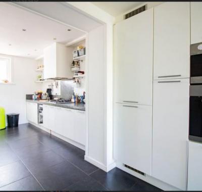 1 et/ou 2 CH à louer dans un cadre verdoyant avec jacuzzi