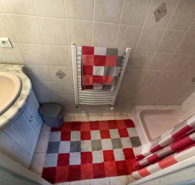 Chambre avec SDB Nantes Nord sur la ligne 2