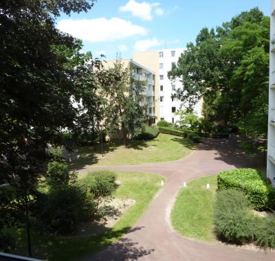 Chambre chez l'habitant à Cergy préfecture à la semaine ou au mois