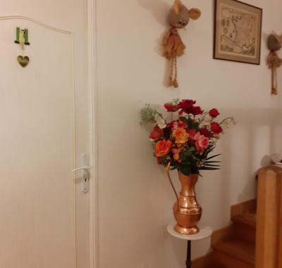 Chambre dans une maison pleine de vie