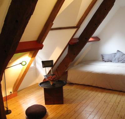 Jolie Chambre dans Maison Médiévale