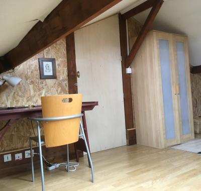 Chambre dans pavillon