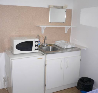 Chambre indépendante tout confort -10 mn du centre-ville