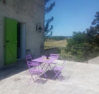 Chambres independante au milieu des Lavandes