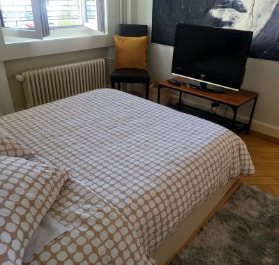 Charmante chambre, TV et WiFi