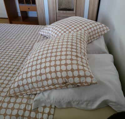 Charmante chambre, TV et WiFi