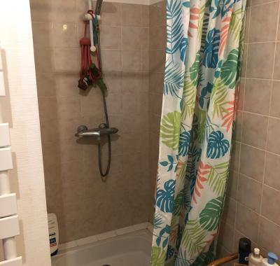 Chambre calme et spacieuse