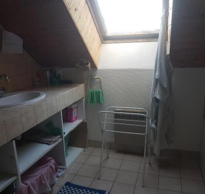 1, 2, occasionnellement 3 chambres chez musicienne