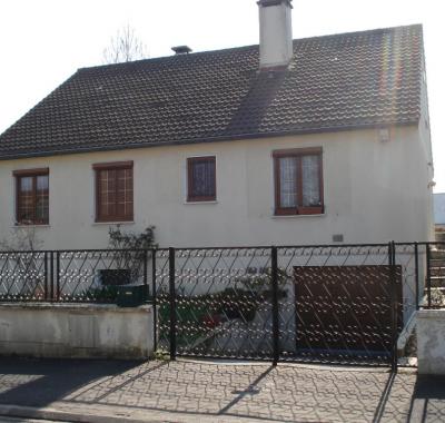 Chambre à louer dans un pavillon