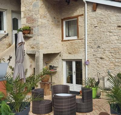 Chambre a louer 2 personnes + 1 enfant