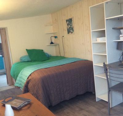 Chambre independante avec sdb privée à la campagne