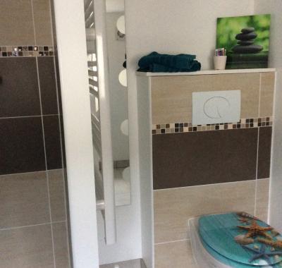 Chambre independante avec sdb privée à la campagne